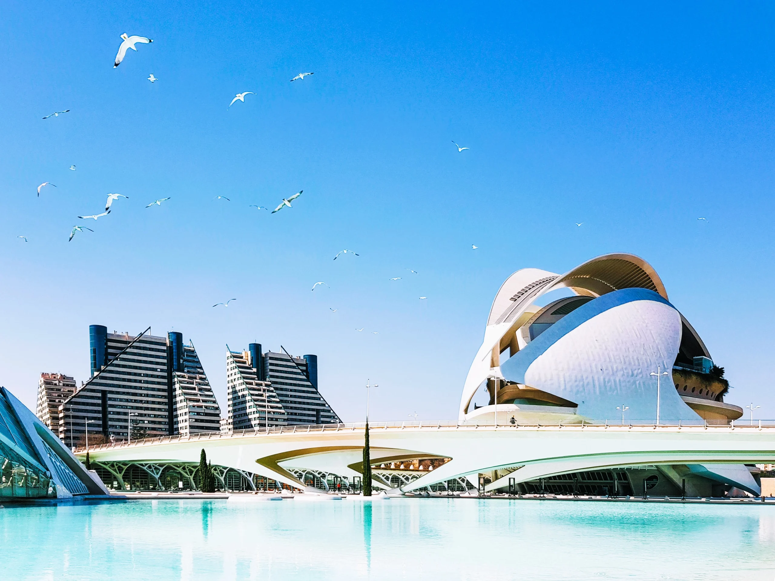 De Stad van Kunsten en Wetenschappen is een van de meest indrukwekkende bezienswaardigheid in Valencia.